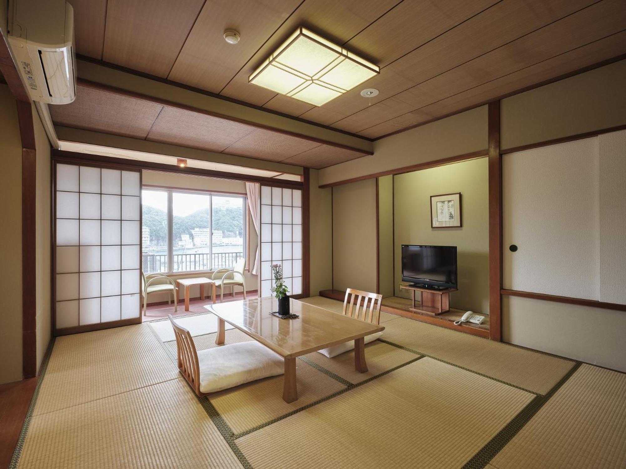 Manseiro Hotel Nachikatsuura Bagian luar foto